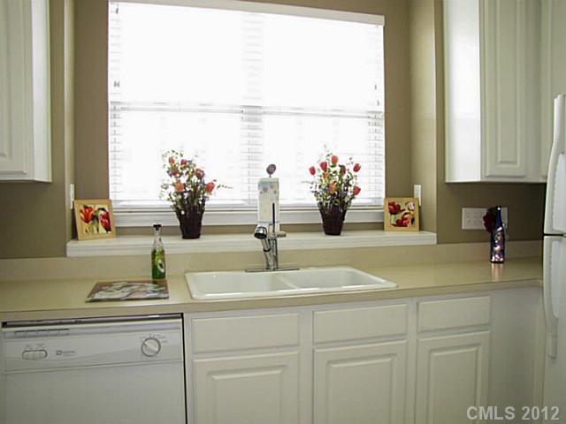 206 Dawn Mist Lane, Unit 206 Fort Mill, SC 29708 - Photo 5 of 16