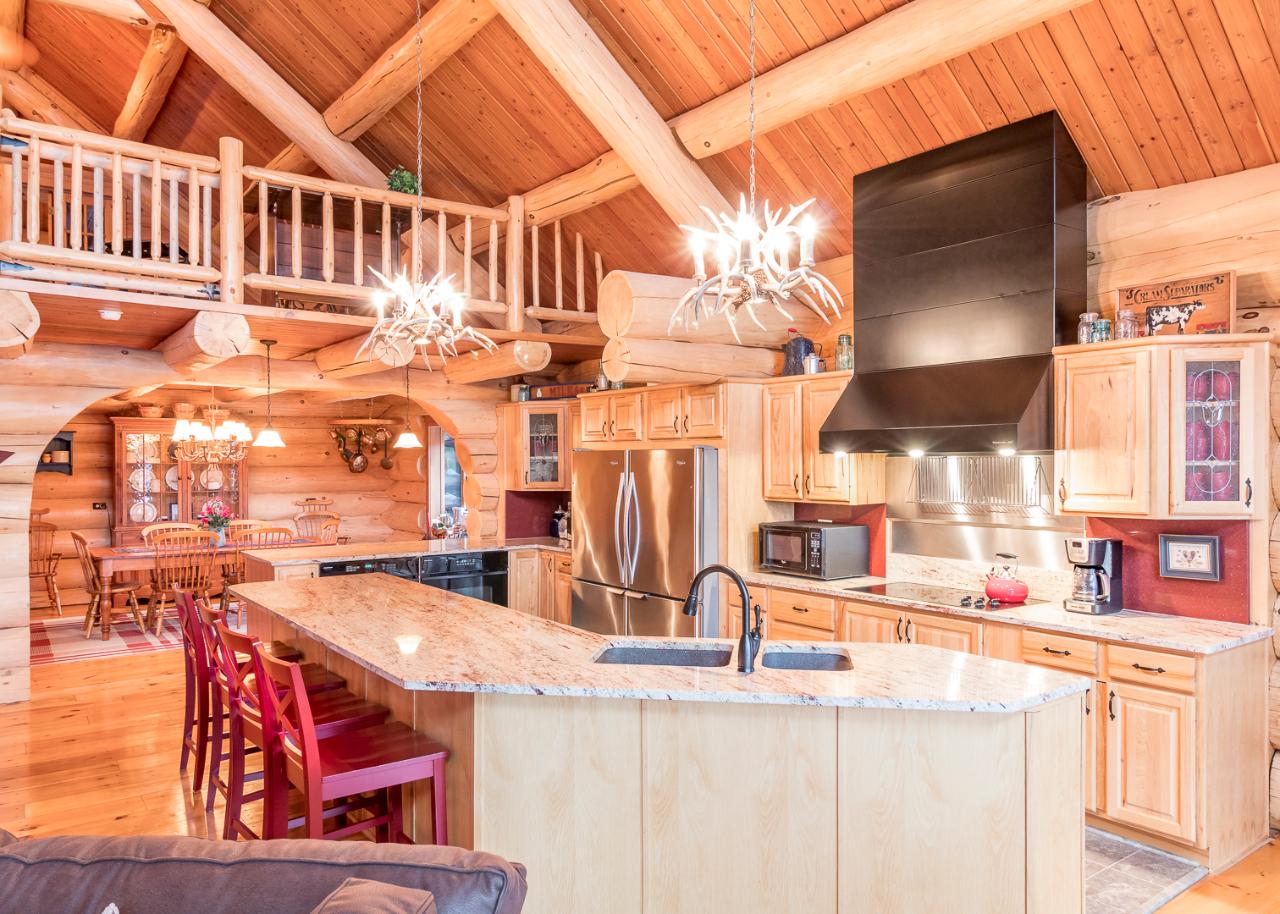 3058 North Carpenter Lake Road Eagle River, WI 54521 - Photo 21 of 31 Gallery Image 21