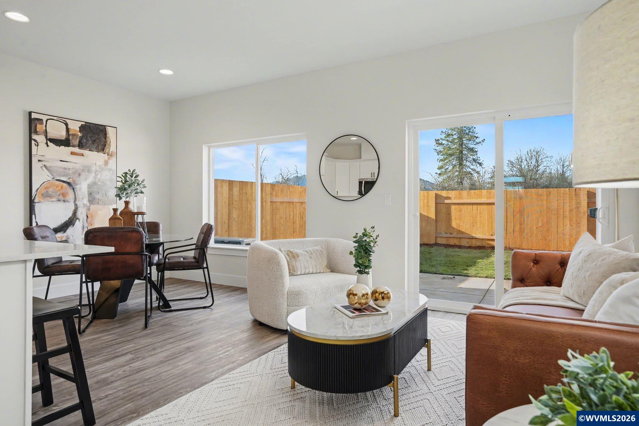 2586 Promise Way Lebanon, OR 97355 - Photo 6 of 40 Gallery Image 6
