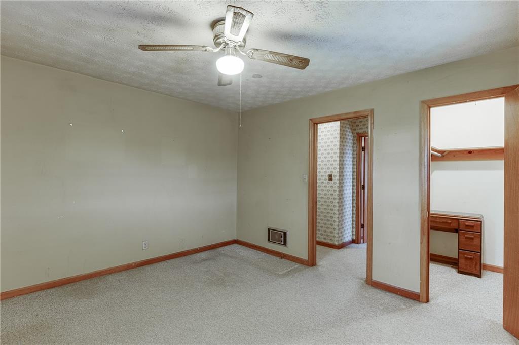 406 Thunder Road Buford, GA 30518 - Photo 27 of 44