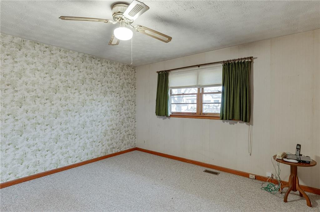 406 Thunder Road Buford, GA 30518 - Photo 28 of 44