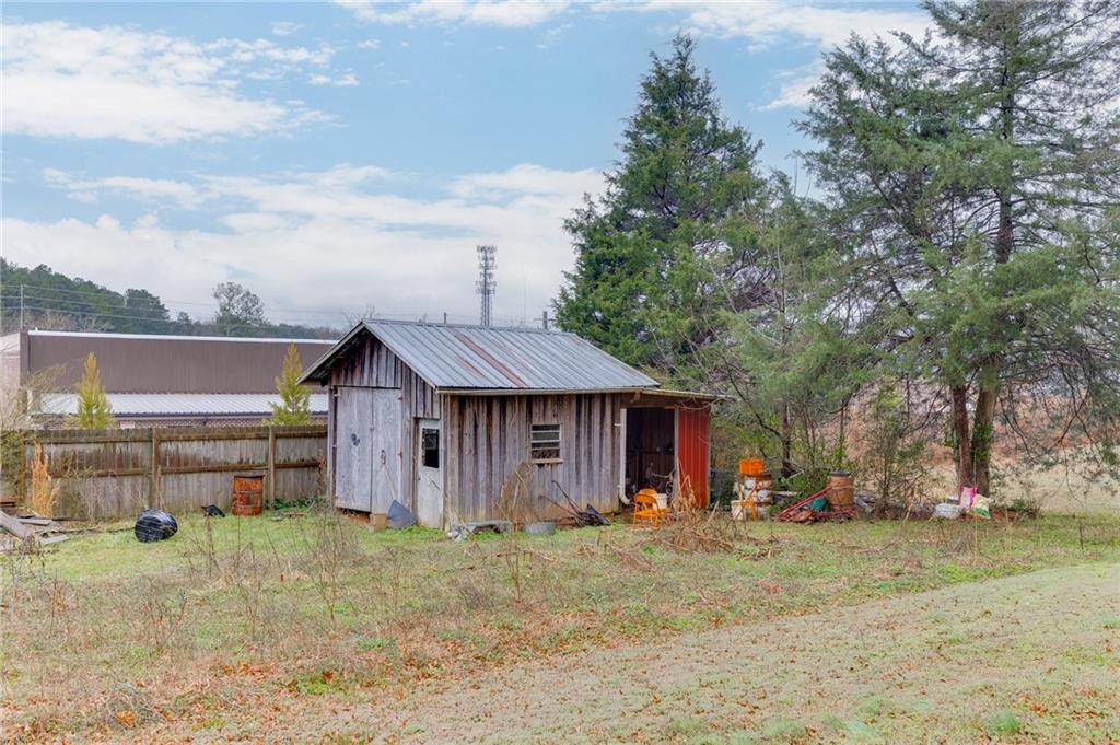 406 Thunder Road Buford, GA 30518 - Photo 36 of 44