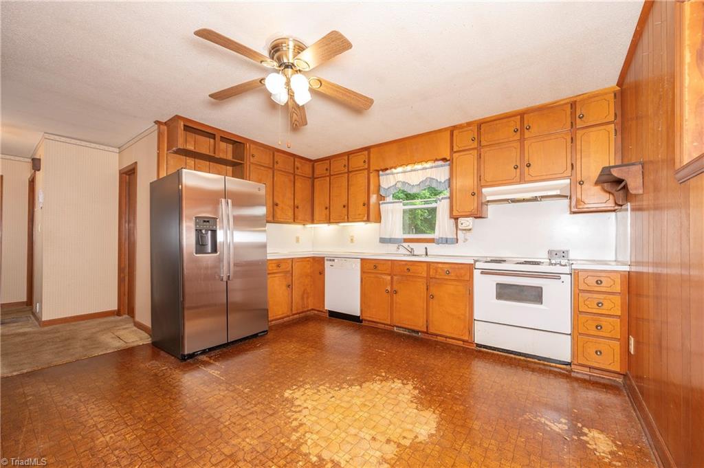 852 Sain Road Mocksville, NC 27028 - Photo 6 of 24