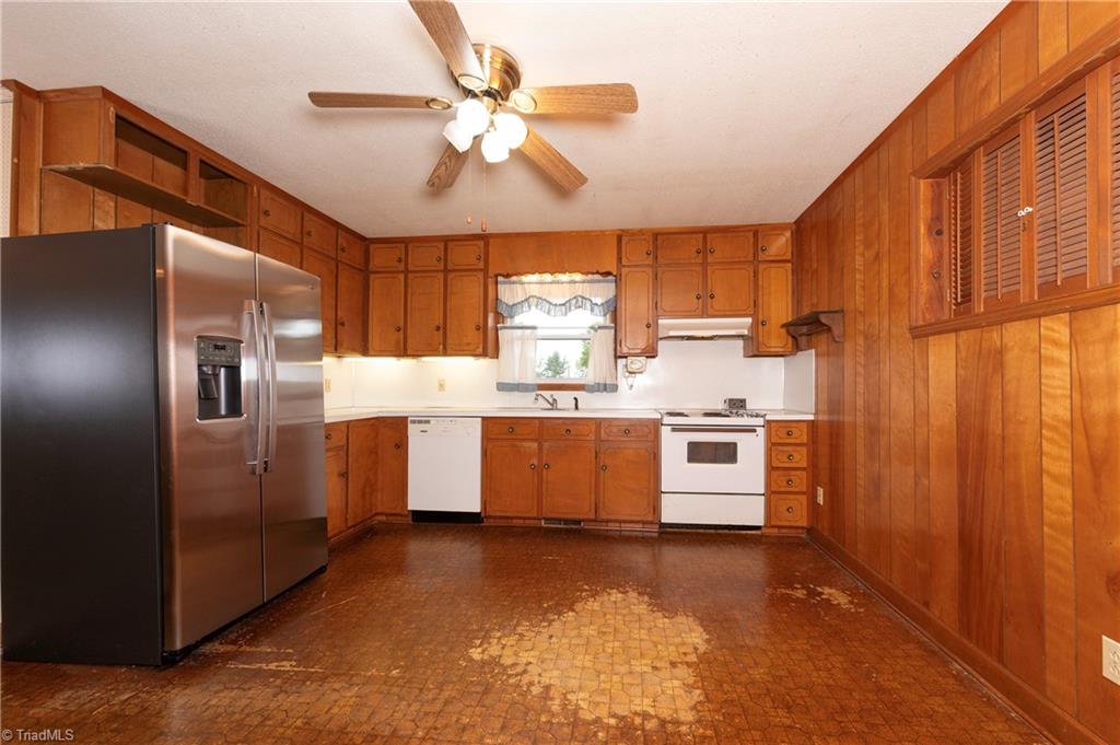 852 Sain Road Mocksville, NC 27028 - Photo 7 of 24