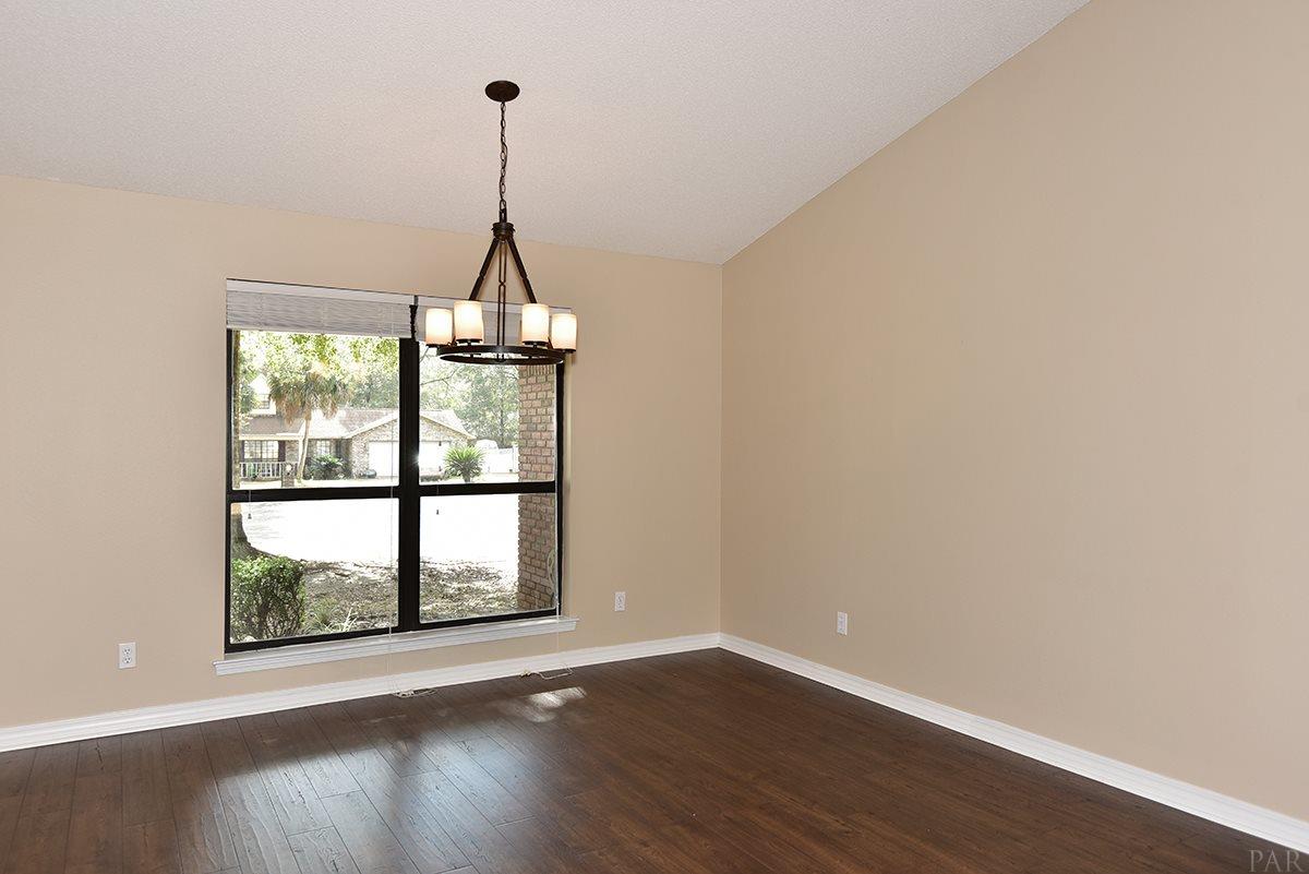 2740 Chickering Road Pensacola, FL 32514 - Photo 5 of 31 Gallery Image 5