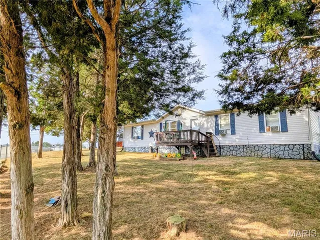 $129,000 | 4050 Crest Drive, House Springs, MO 63051