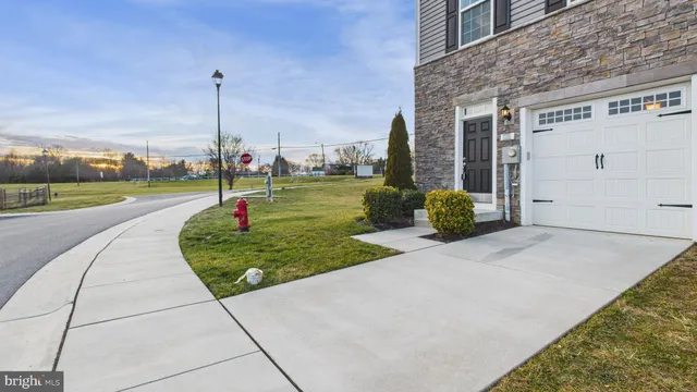 $2,700 | 10 Chester Court, Middletown, MD 21769