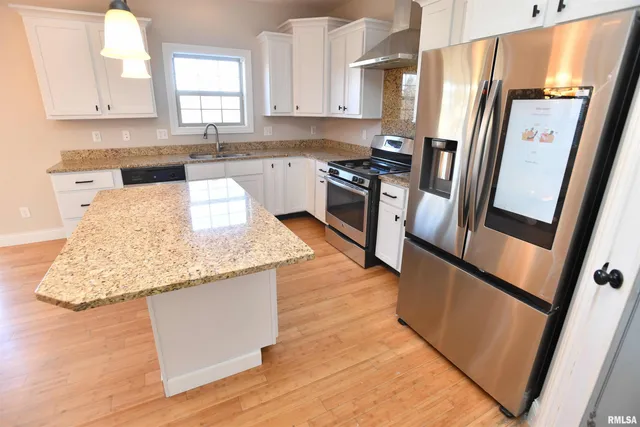 $775,000 | 1260 Silver Oak Circle, Normal, IL 61761