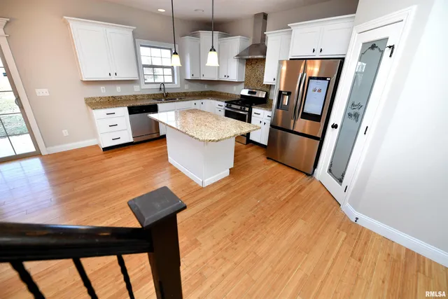 $775,000 | 1260 Silver Oak Circle, Normal, IL 61761