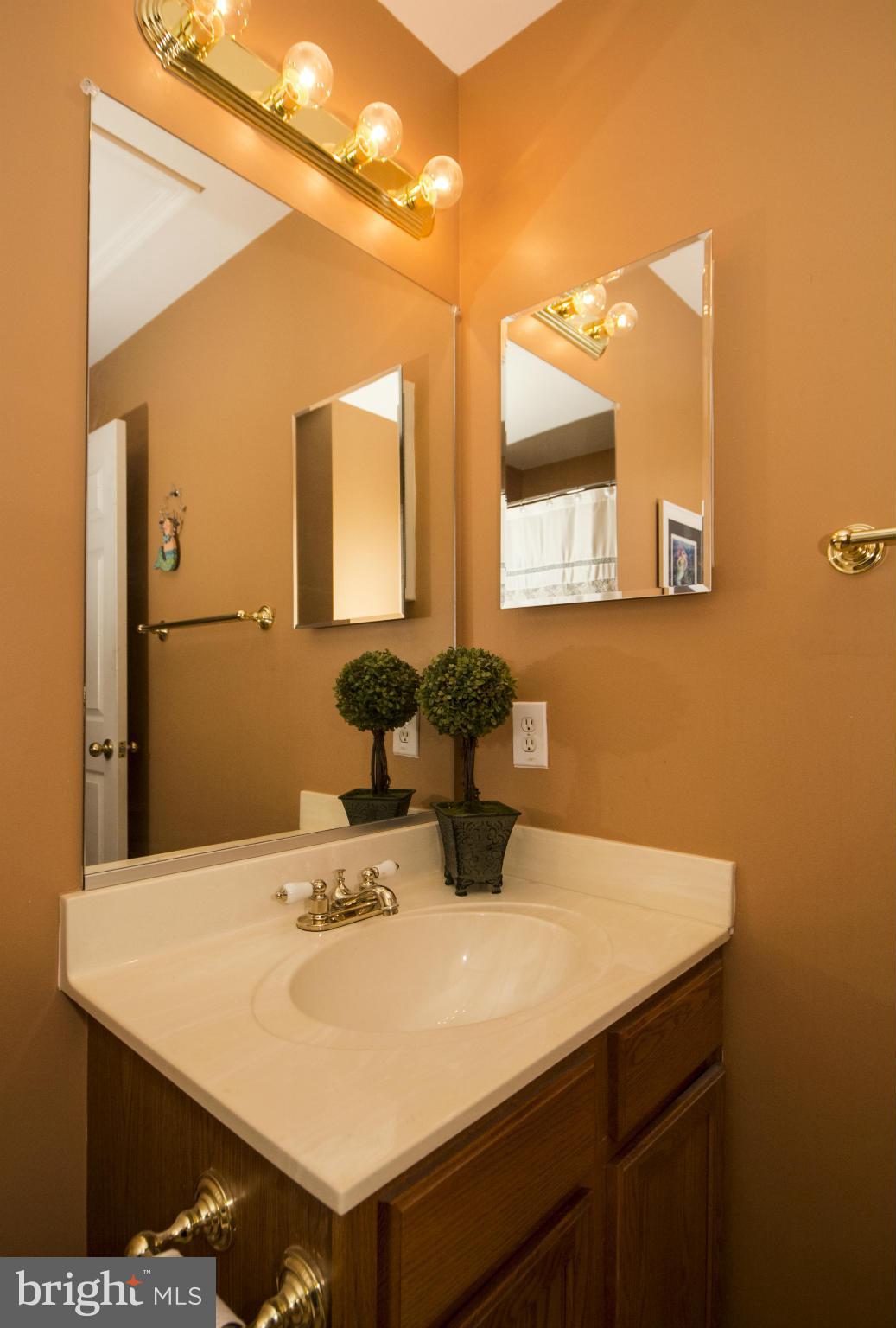 392 Enfield Road Joppa, MD 21085 - Photo 15 of 30 Family Bath