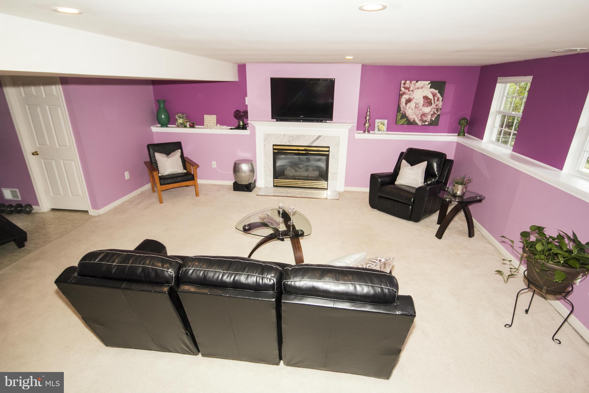 392 Enfield Road Joppa, MD 21085 - Photo 22 of 30 Spacious, Yet Cozy