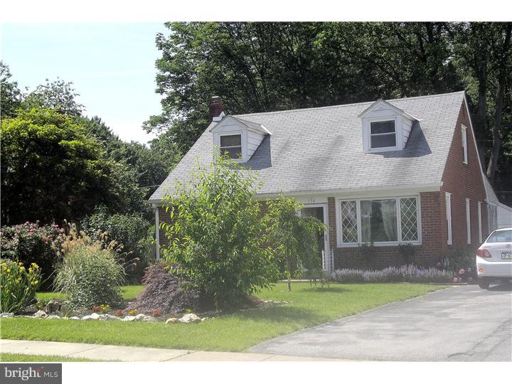 156 Schuyler Road Springfield, PA 19064 - Photo 3 of 14 Driveway