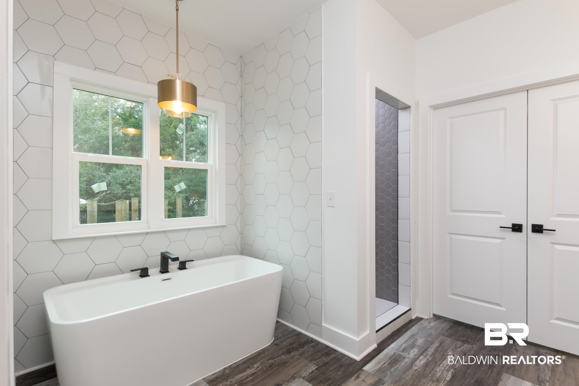 5303 Pine Road Orange Beach, AL 36561 - Photo 12 of 45 Master Bathroom