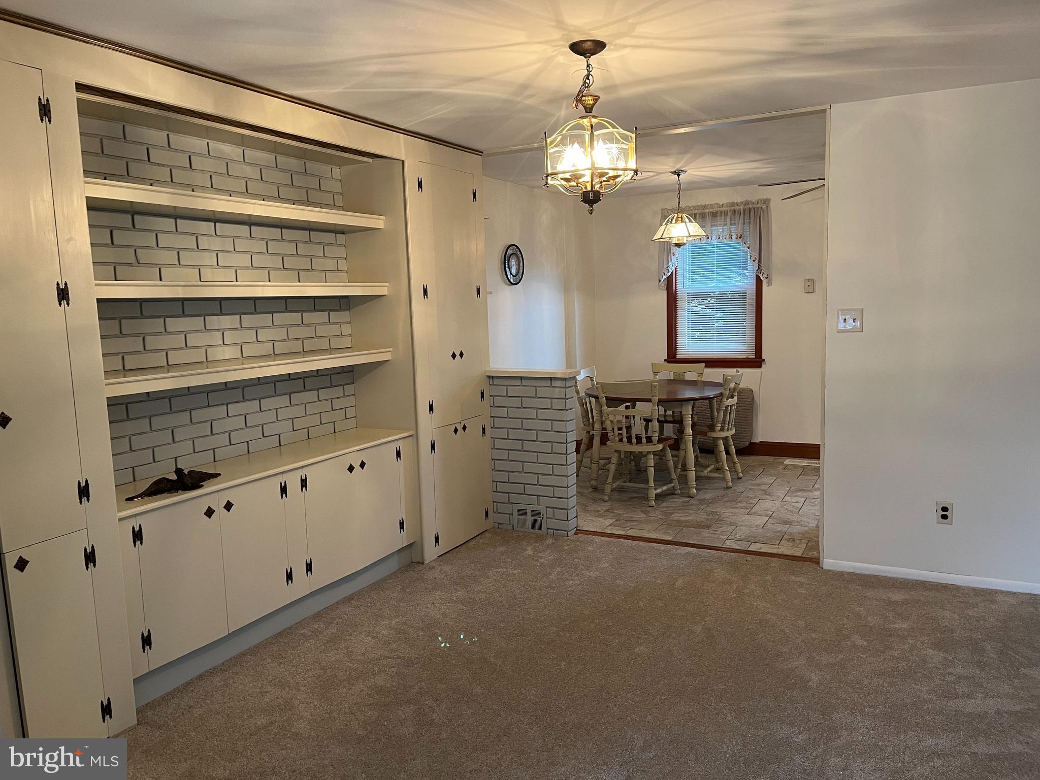 3584 Dows Road Philadelphia, PA 19154 - Photo 40 of 49 Dining Room