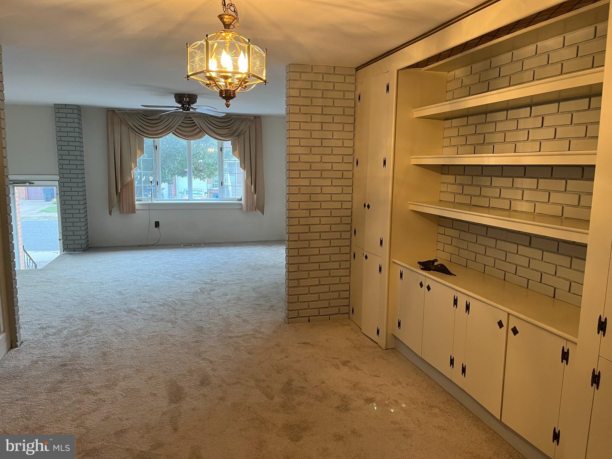 3584 Dows Road Philadelphia, PA 19154 - Photo 42 of 49 Dining Room