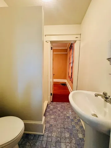 $179,000 | 704 North Street, Greenwood, SC 29649