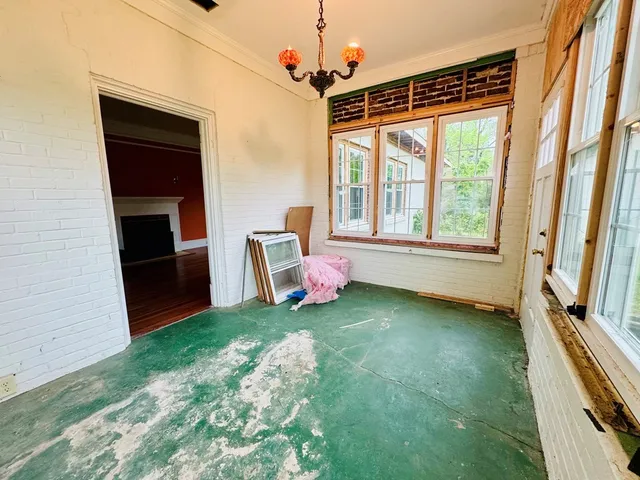 $179,000 | 704 North Street, Greenwood, SC 29649