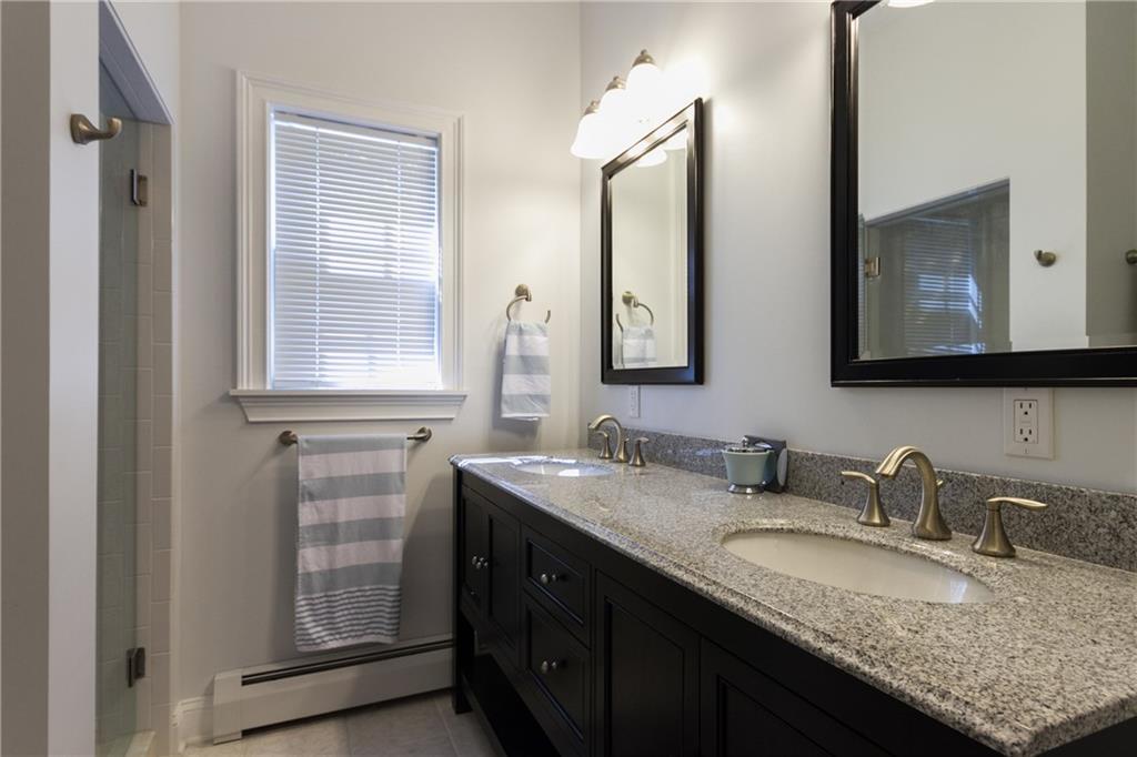 117 Sea Road Kennebunk, ME 04043 - Photo 11 of 34 Photo