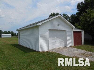10292 Chayla Road Marion, IL 62959 - Photo 2 of 29