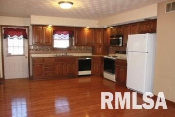 10292 Chayla Road Marion, IL 62959 - Photo 7 of 29