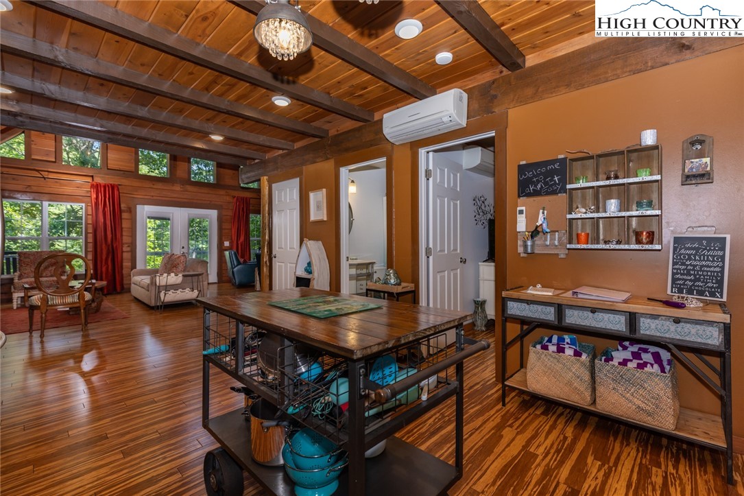 683 Hawk Ridge Road Deep Gap, NC 28618 - Photo 10 of 46