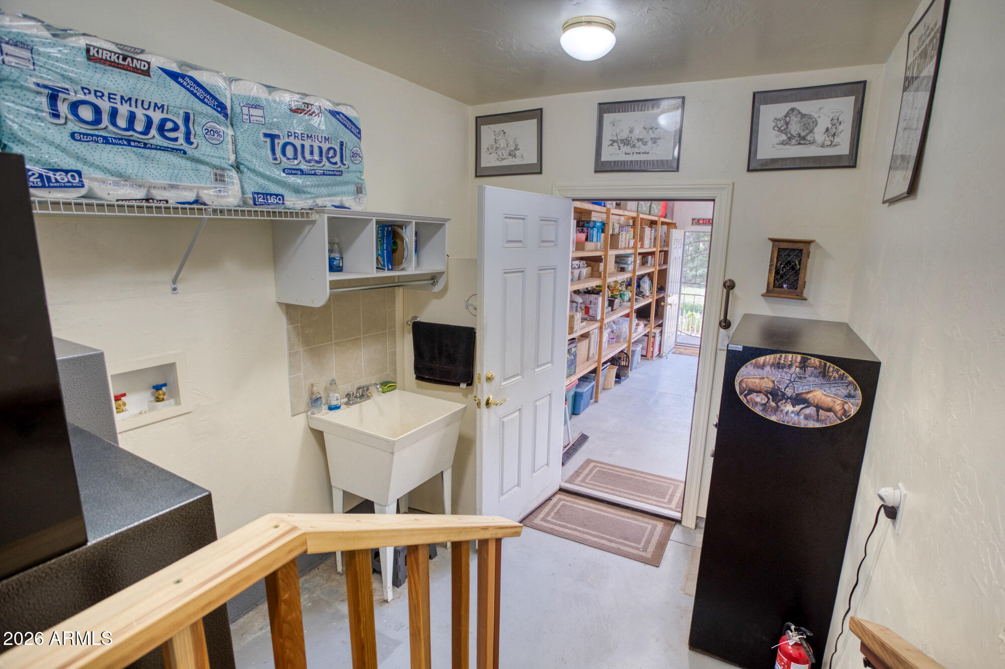 507 North Skylane Road Pinetop, AZ 85935 - Photo 17 of 52 Utility to Garage