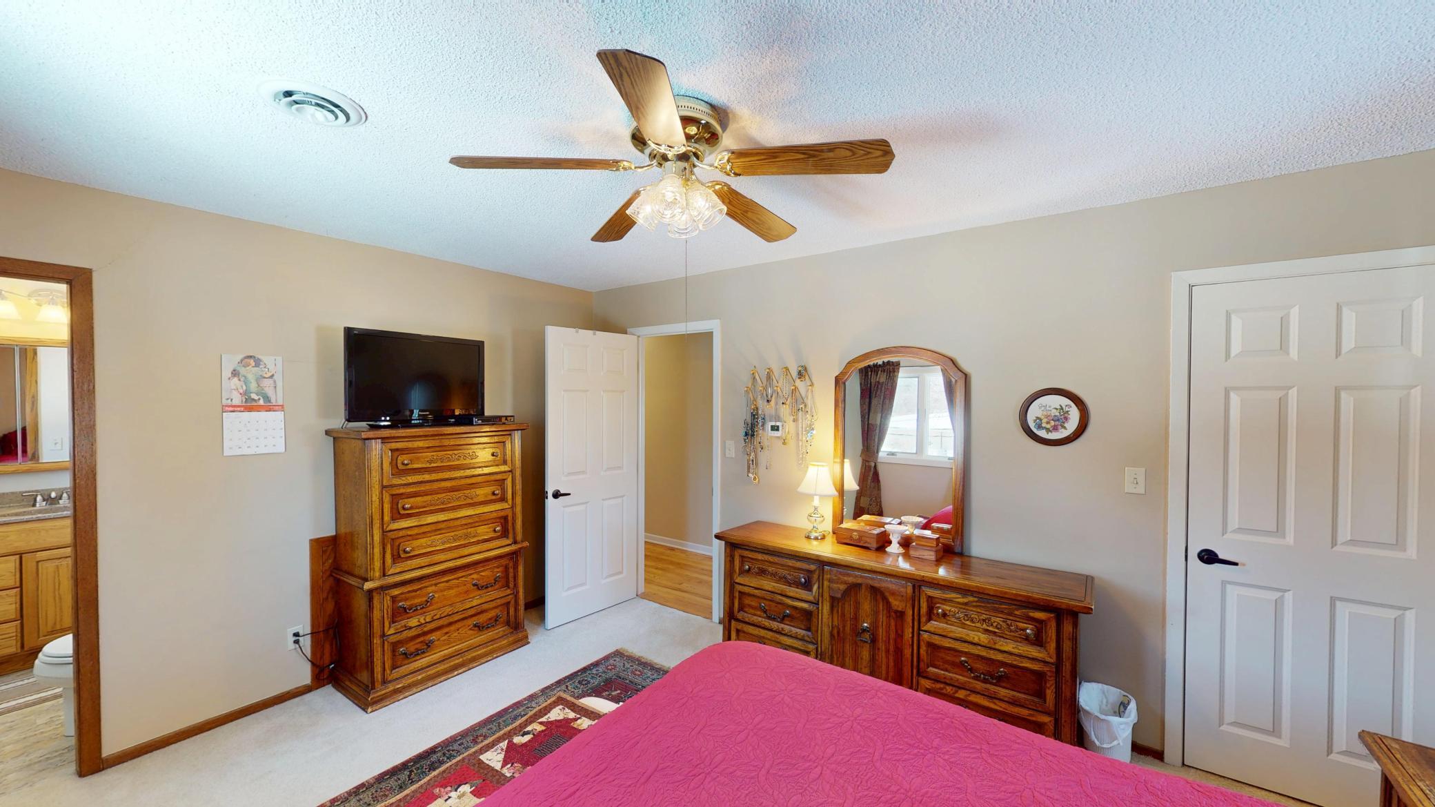 319 Garden Road Albert Lea, MN 56007 - Photo 16 of 31