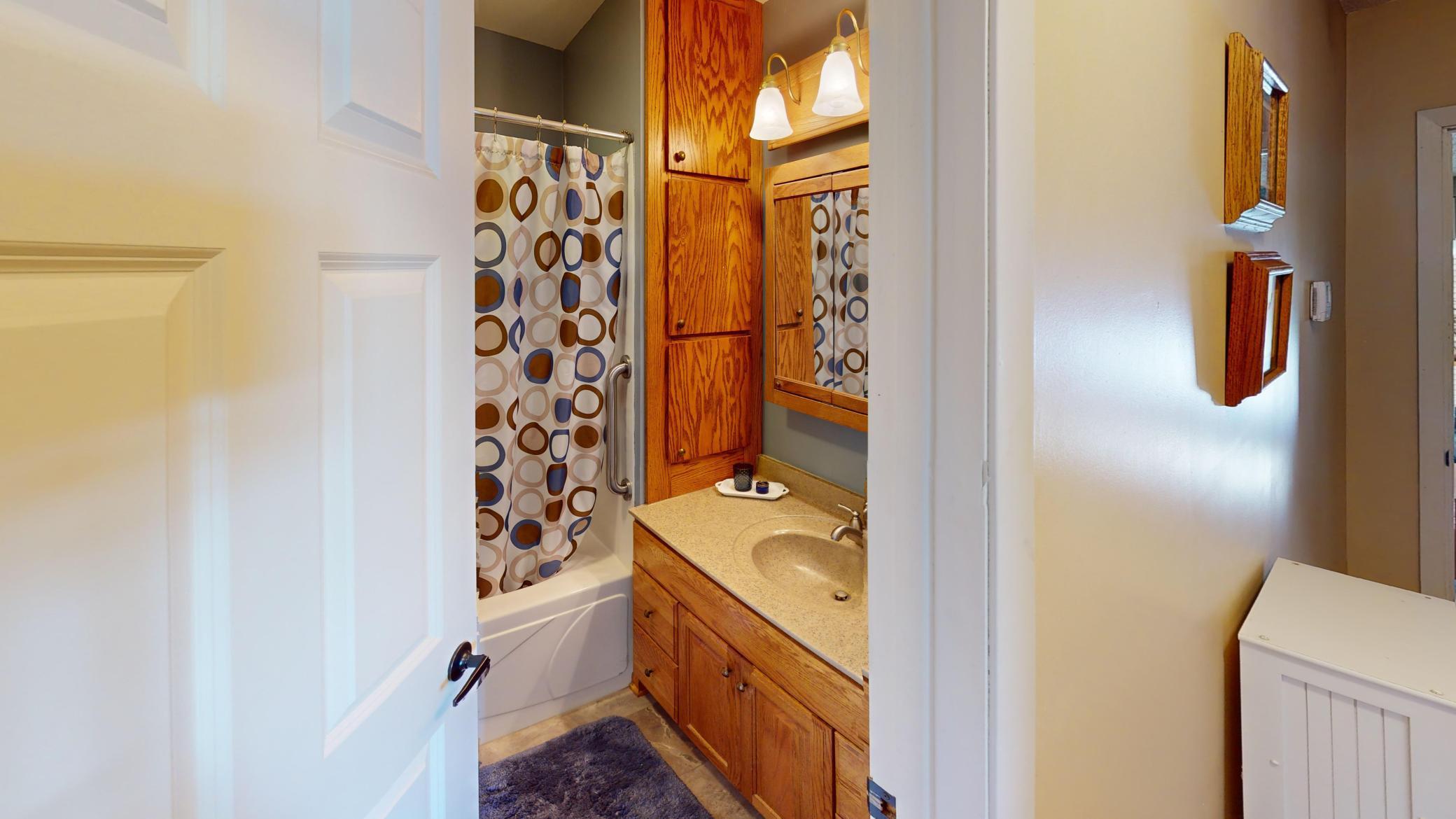 319 Garden Road Albert Lea, MN 56007 - Photo 17 of 31