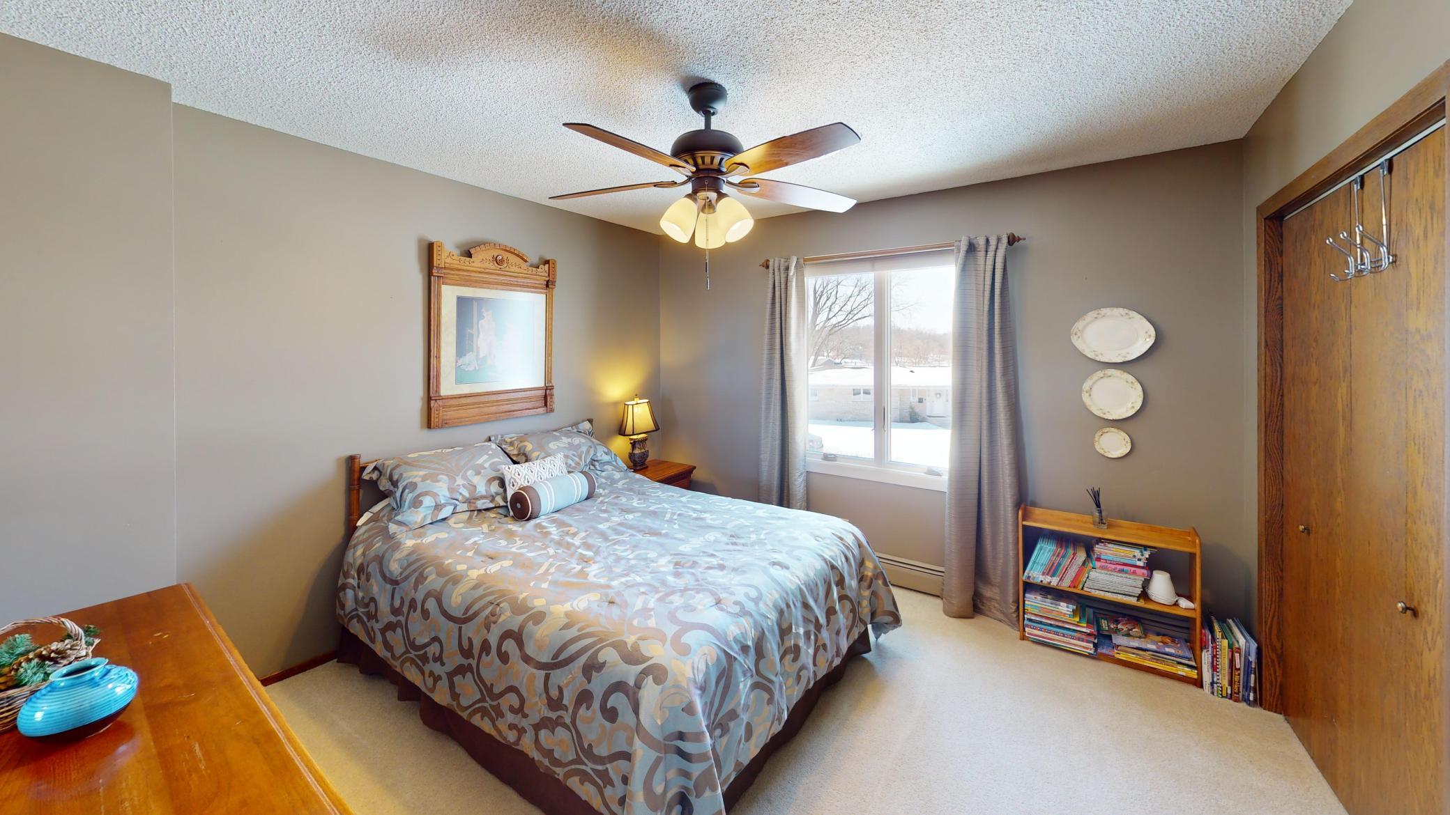 319 Garden Road Albert Lea, MN 56007 - Photo 10 of 31