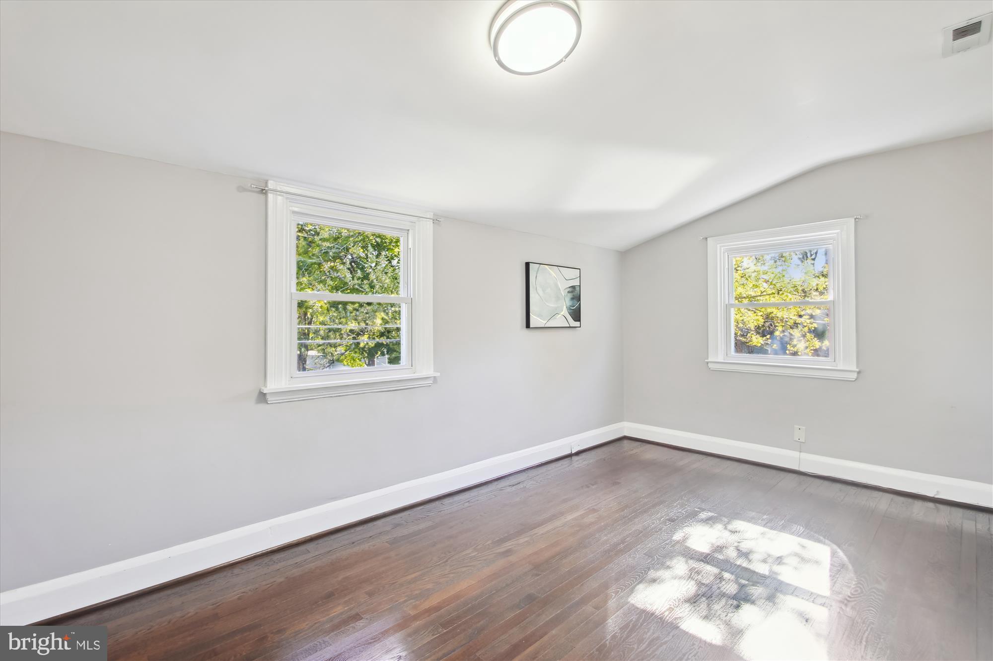 9 Cedarwood Road Baltimore, MD 21228 - Photo 21 of 48 Gallery Image 21