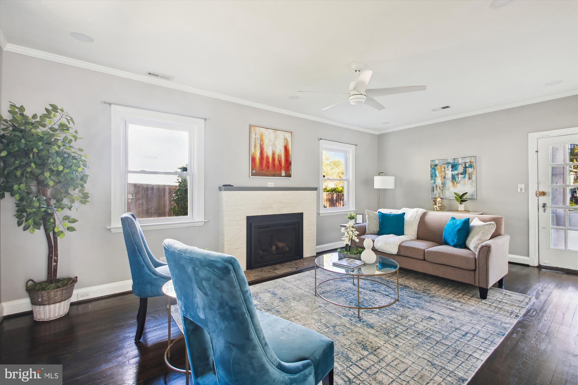 9 Cedarwood Road Baltimore, MD 21228 - Photo 6 of 48 Gallery Image 6