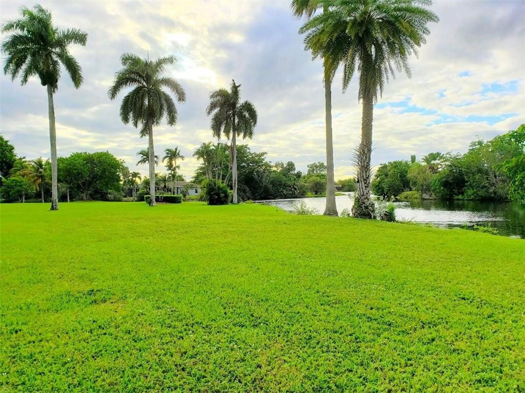 780 Ranch Road Weston, FL 33326 - Photo 15 of 35 Photo 15