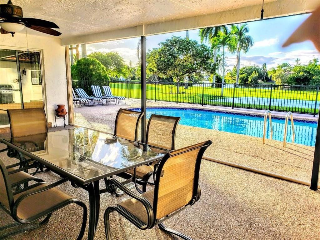 780 Ranch Road Weston, FL 33326 - Photo 5 of 35 Photo 5