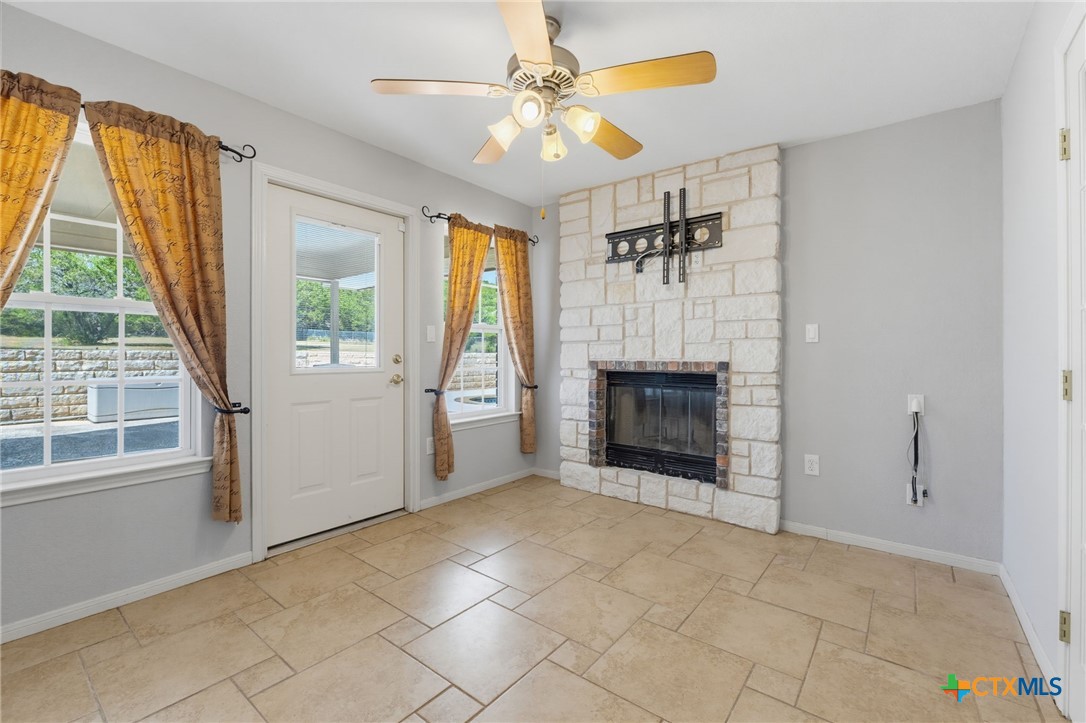 812 Taylor Creek Road Copperas Cove, TX 76522 - Photo 10 of 46