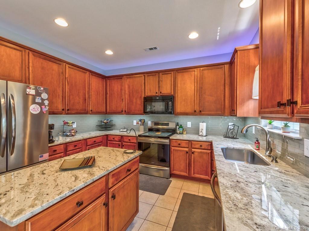 3013 Streamlet Way Monroe, NC 28110 - Photo 15 of 39 Gallery Image 15