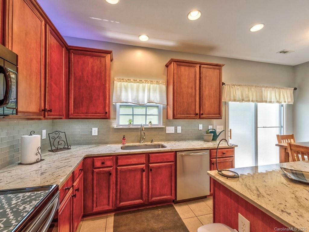 3013 Streamlet Way Monroe, NC 28110 - Photo 17 of 39 Gallery Image 17