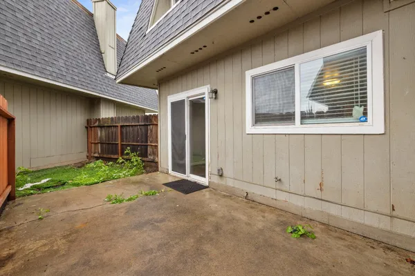 $235,000 | 1664 West N Bear Creek Drive, Merced, CA 95348
