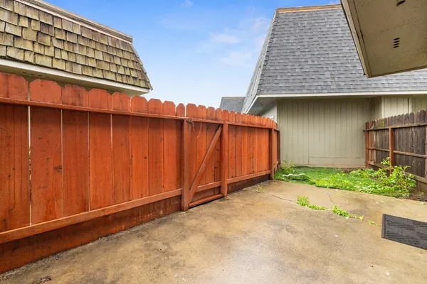 $235,000 | 1664 West N Bear Creek Drive, Merced, CA 95348