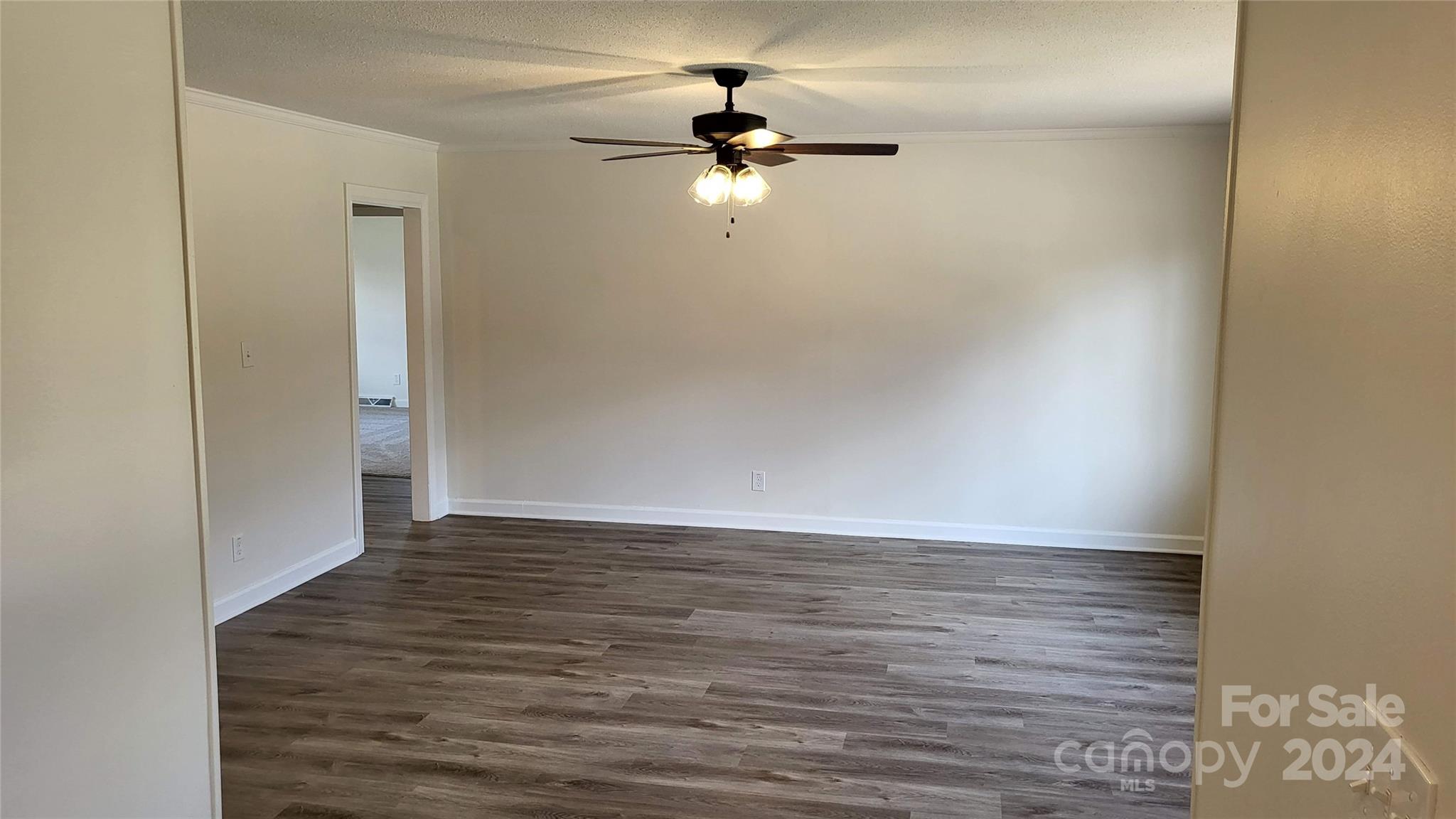 523 Saluda Road Chester, SC 29706 - Photo 4 of 19 Gallery Image 4