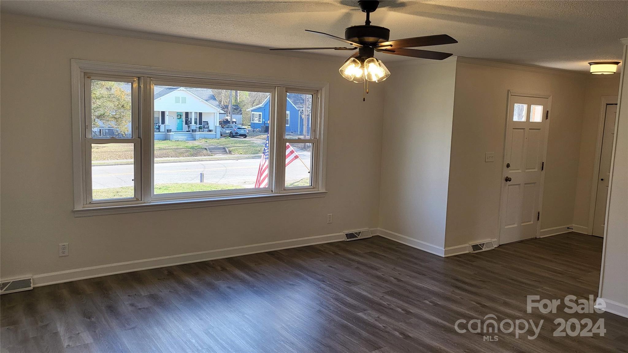 523 Saluda Road Chester, SC 29706 - Photo 6 of 19 Gallery Image 6