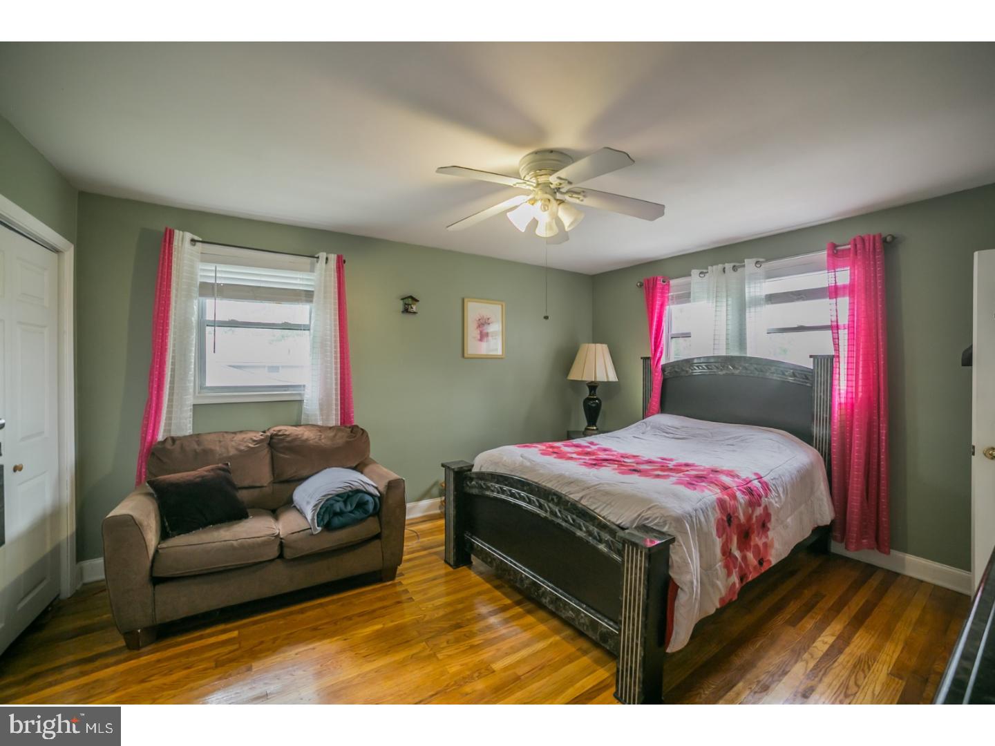 687 Mueller Road Warminster, PA 18974 - Photo 17 of 25 Gallery Image 17