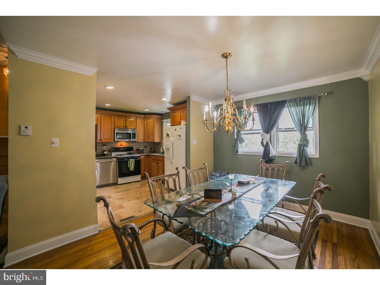 687 Mueller Road Warminster, PA 18974 - Photo 3 of 25 Gallery Image 3
