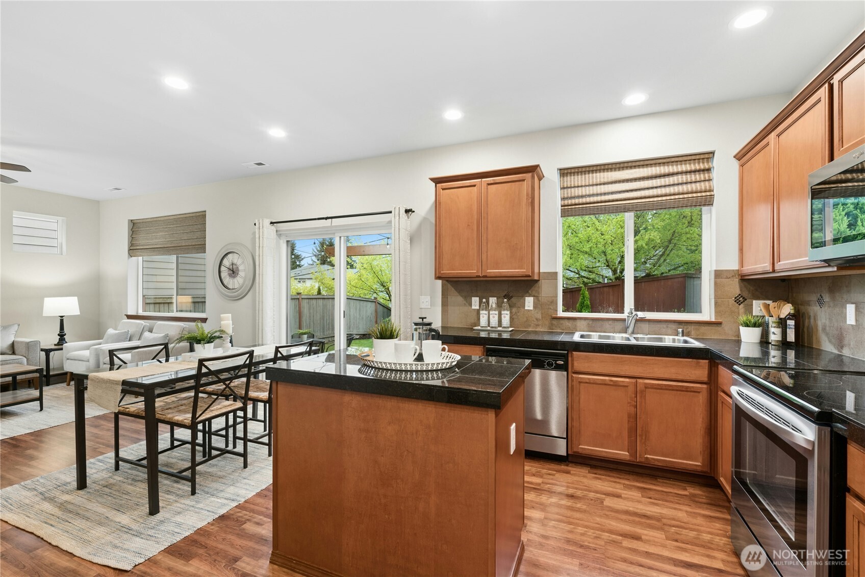 4127 228th Place South East Bothell, WA 98021 - Photo 10 of 27