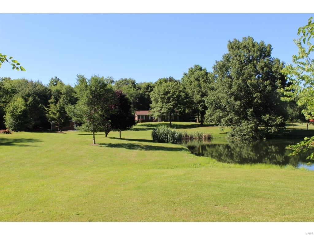 8549 East Kirsch Road Troy, IL 62294 - Photo 2 of 45