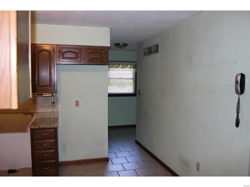 8549 East Kirsch Road Troy, IL 62294 - Photo 33 of 45