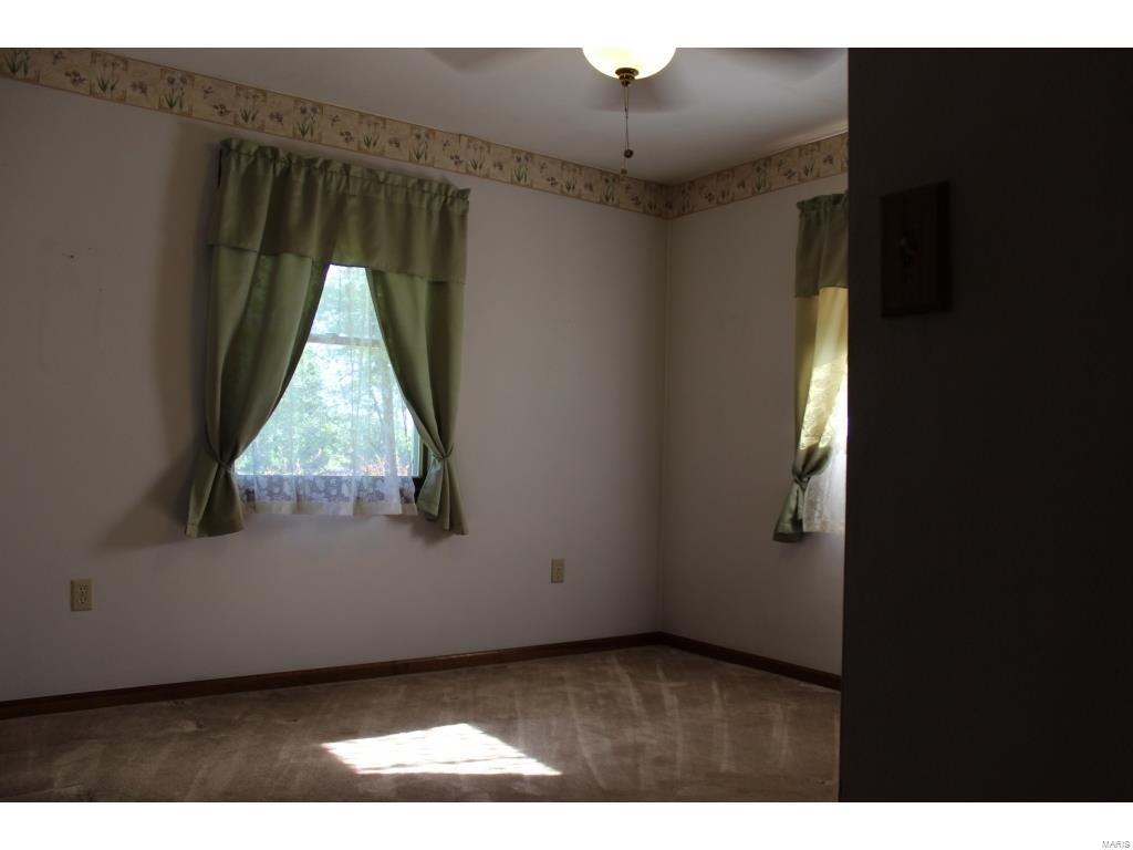 8549 East Kirsch Road Troy, IL 62294 - Photo 42 of 45