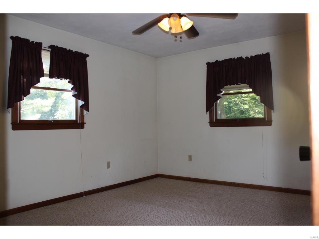 8549 East Kirsch Road Troy, IL 62294 - Photo 43 of 45