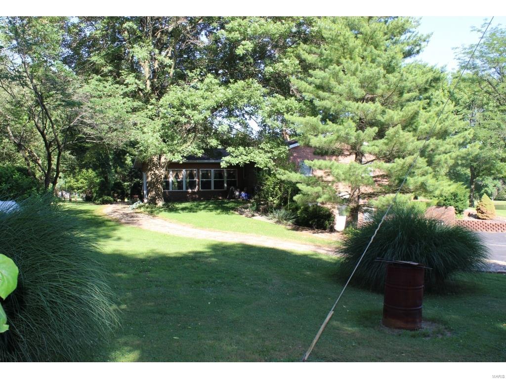 8549 East Kirsch Road Troy, IL 62294 - Photo 8 of 45