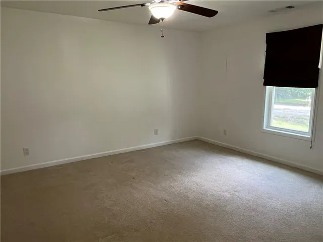 a view of a livingroom with an empty space