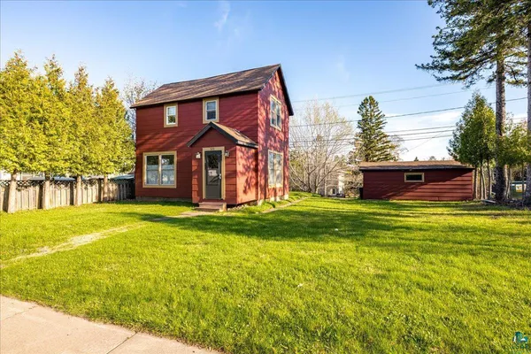 $339,000 | 520 7th Avenue, Two Harbors, MN 55616